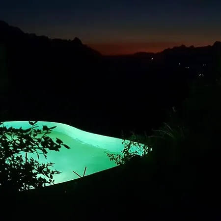 아파트 Final Mente Al Mare! 피날레리구레